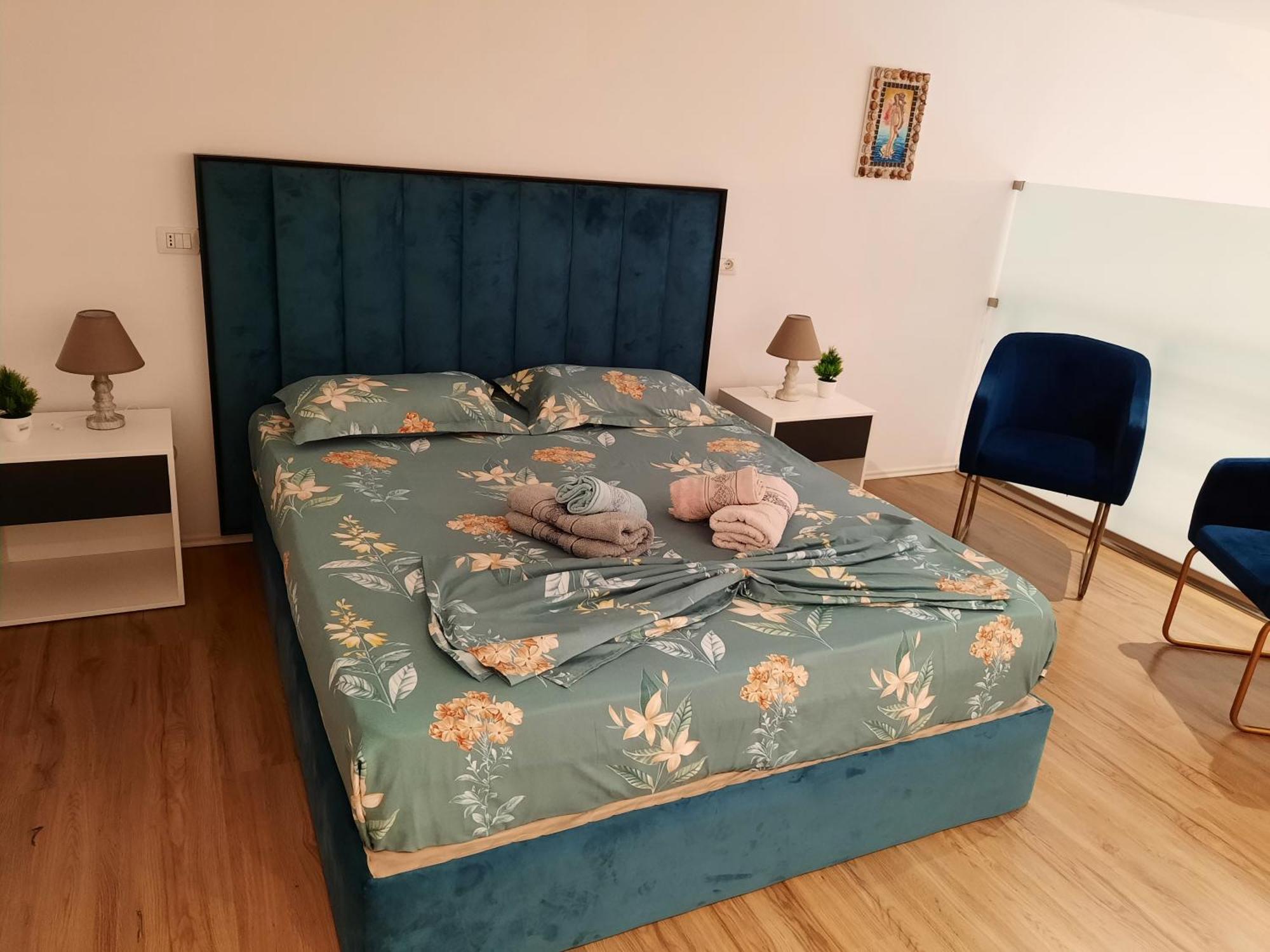 Apartament Me Qera Dublex Lungomare Vlore Phòng bức ảnh