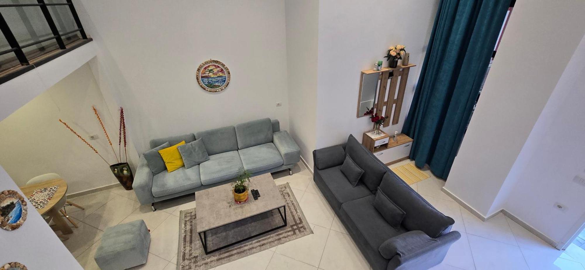 Apartament Me Qera Dublex Lungomare Vlore Ngoại thất bức ảnh